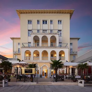 Bo Palazzo Hotel